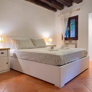  Apartamento Casa Alleria Italia